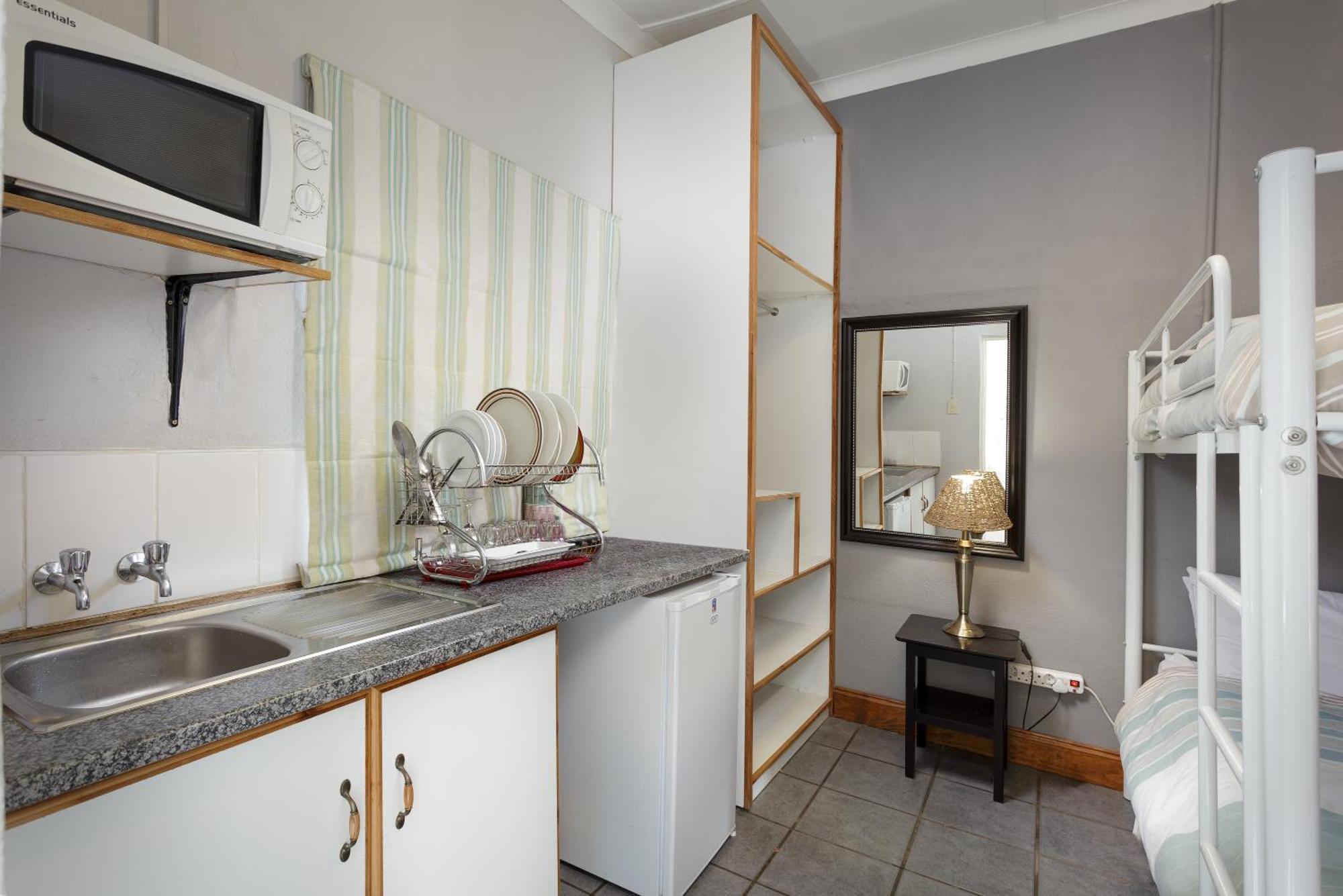 Horse And Mill Guesthouse Colesberg Exterior photo